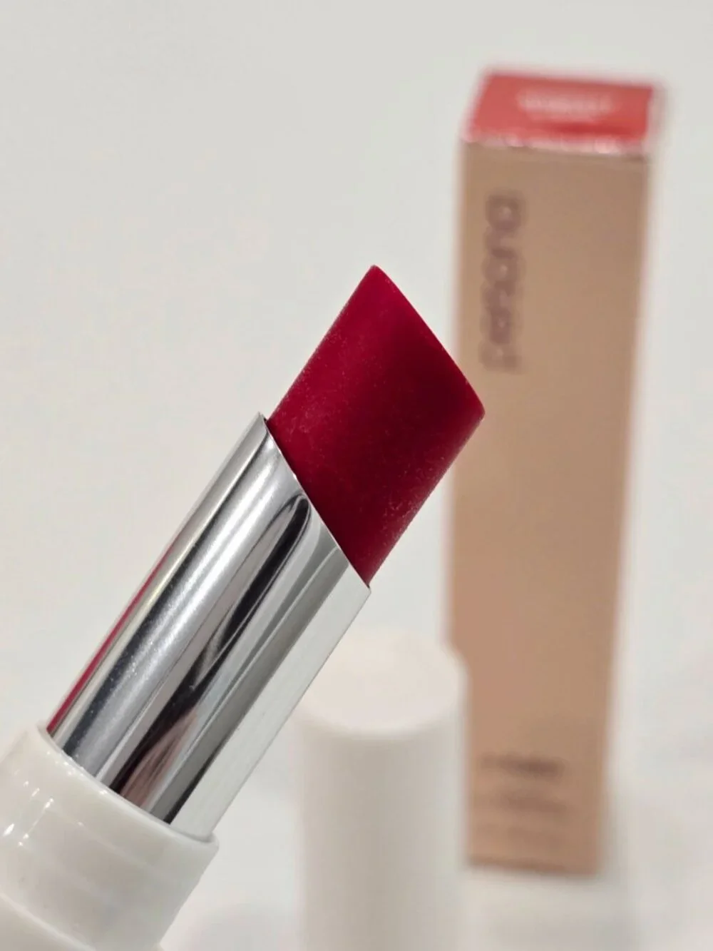 Persona this e‑balm